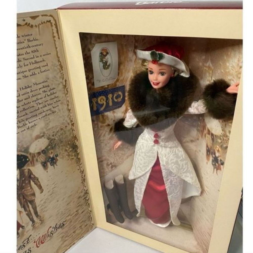 Holiday Memories Barbie 1995 NRFB Hallmark Vintage Special Edition Mattel